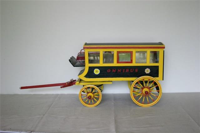 Miniatuur Engelse omnibus, Karrenmuseum Essen
